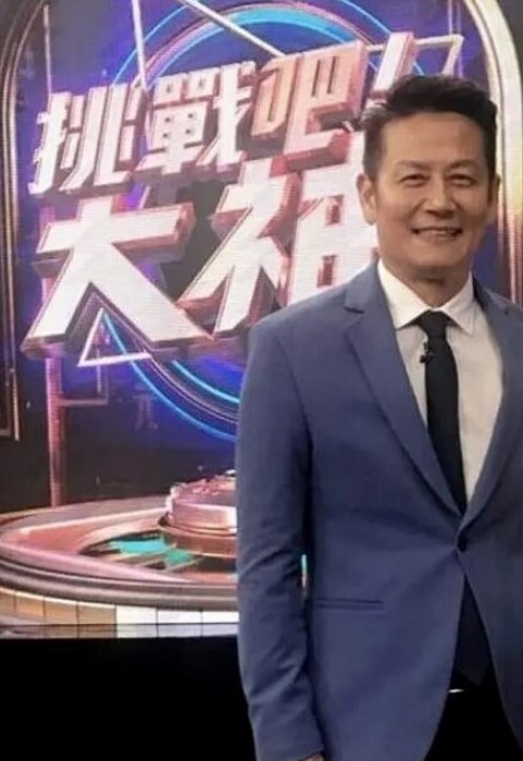 重庆高颜值外唯极品女神曝光，多少男人的白月光却在外唯届玩得风生水起！ - 碧娜夫人